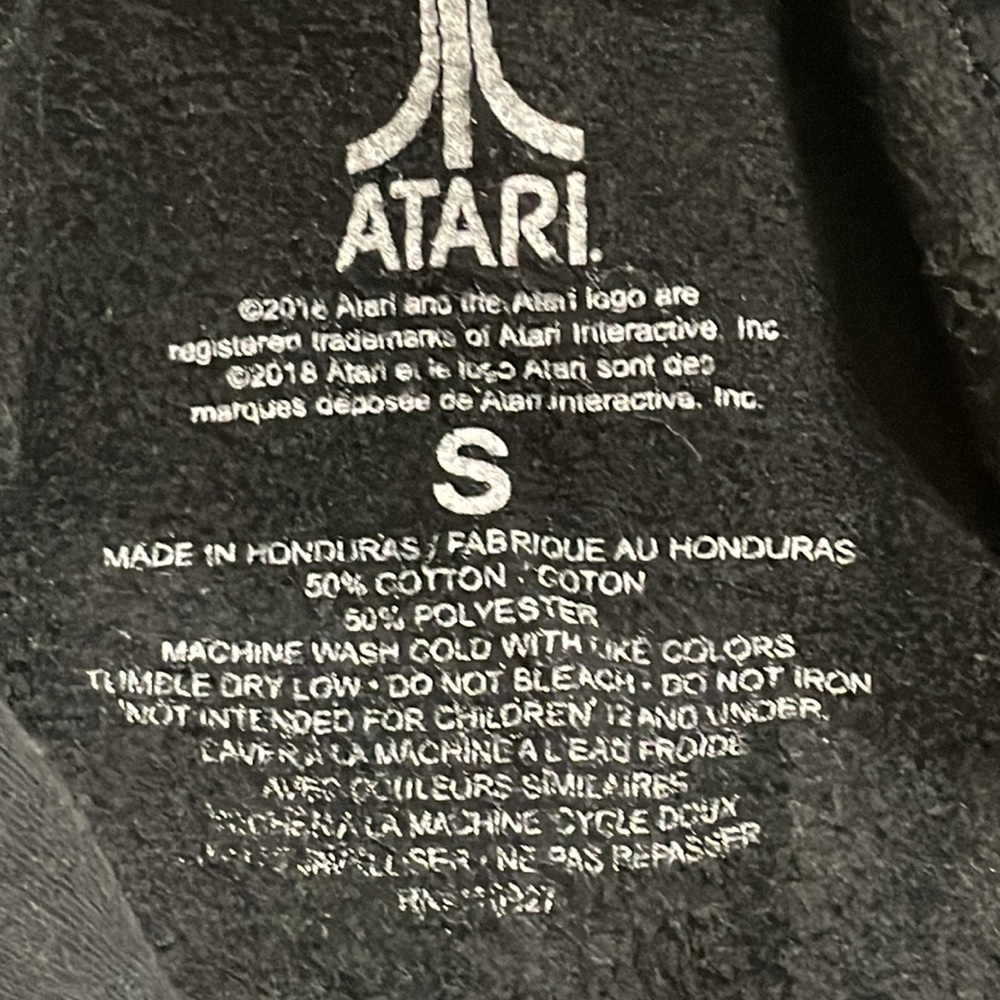 (N)‎ Atari Hoodie Sweater Pullover Size Small Black Promo Men's
Pullover - Picture 8 of 11